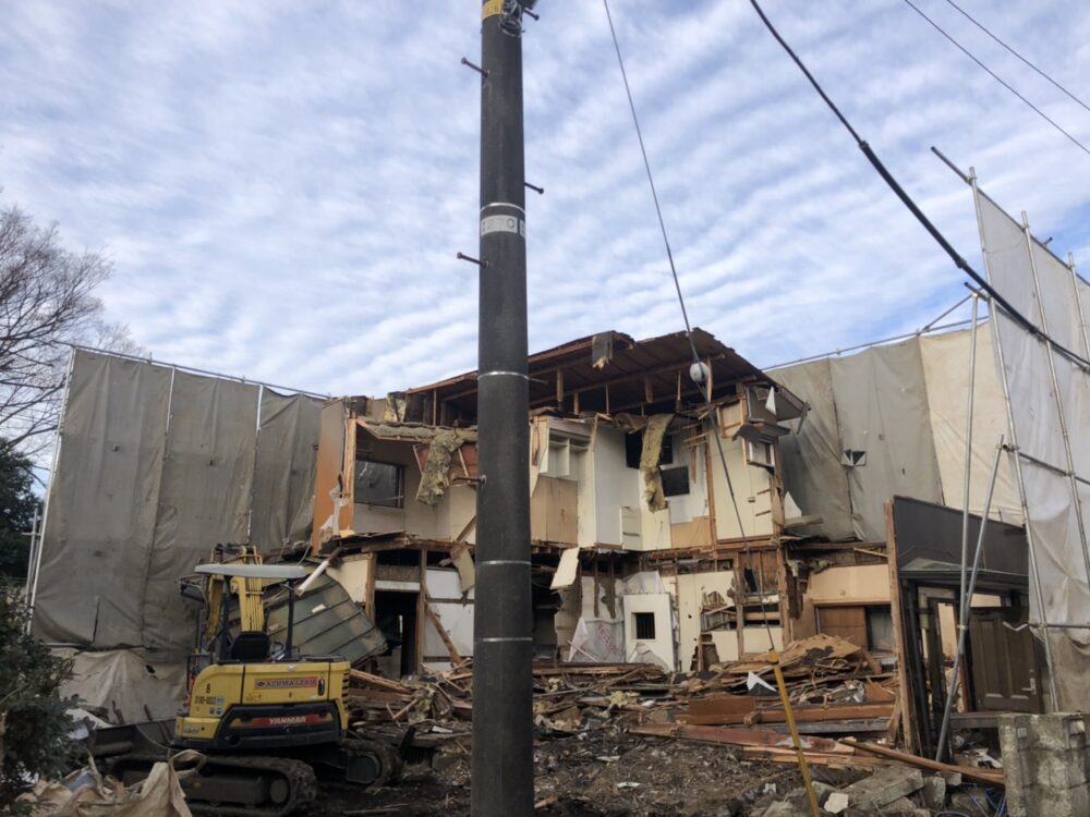 【 鉄骨解体 】東大和市でビルの解体を行ないました